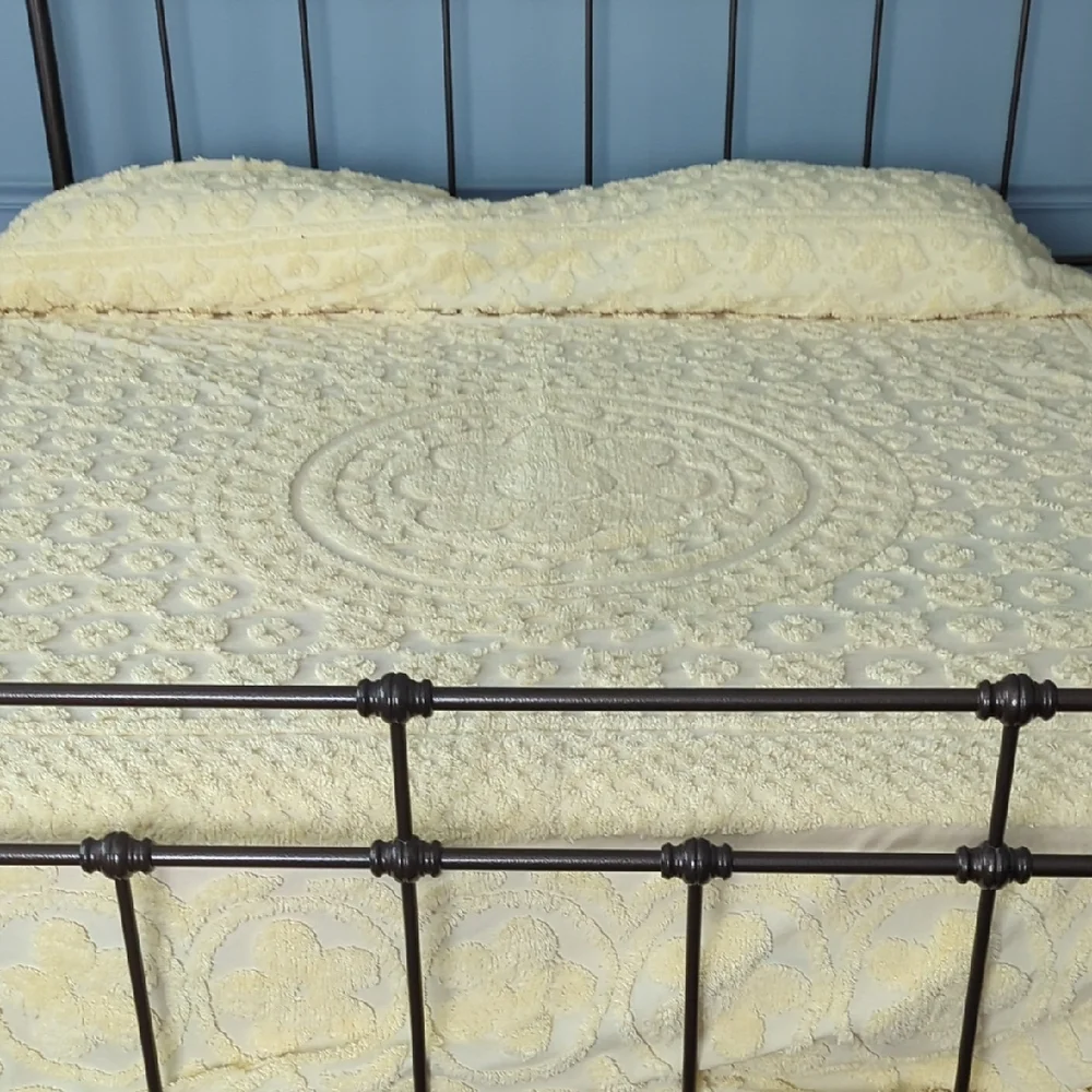 Chenille King Bed Spread And 2 Standard Pillow Shams. Buttercup